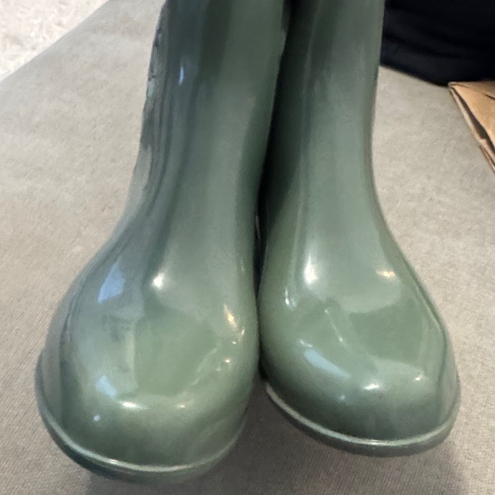 COACH Green Glossy Rain Ankle Boots - Picture 6 of 8